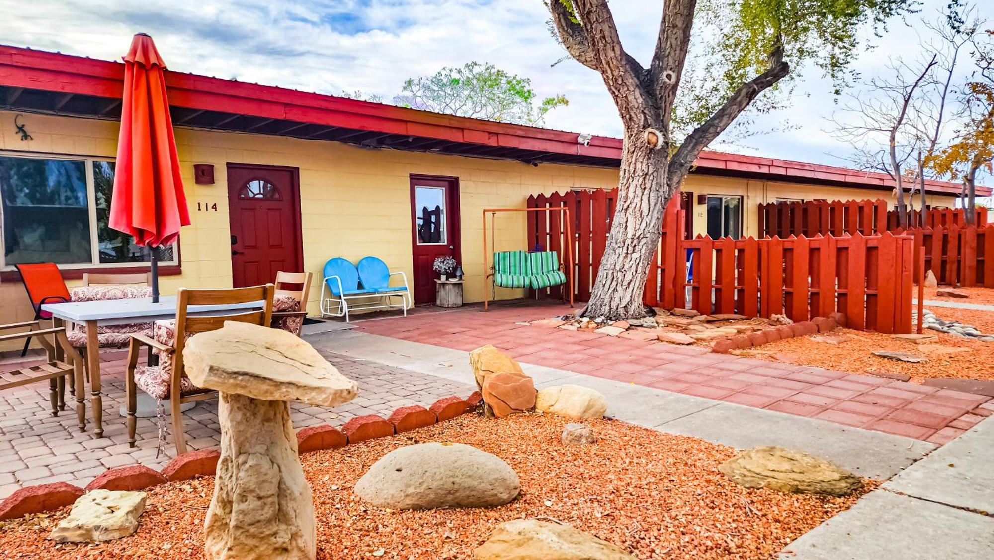 Red Rock Motel Page Exterior foto